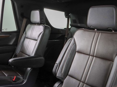 Used 2025 Chevrolet Tahoe High Country w/ Sun And Tow Package image 29