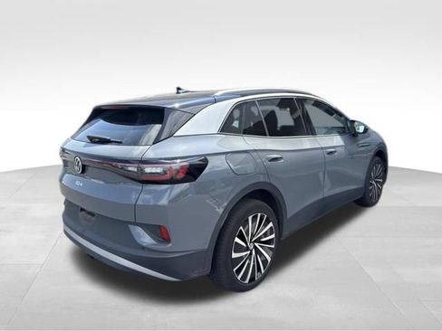 Used 2023 Volkswagen ID.4 Pro S Plus AWD/4WD image 4