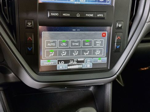 Used 2024 Subaru Crosstrek 2.0i AWD/4WD image 8