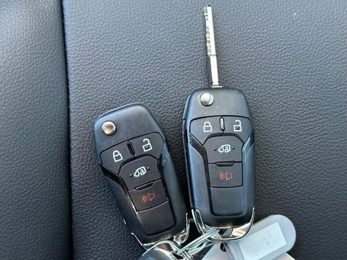 New 2025 Ford Transit 250 148 Medium Roof w/ Load Area Protection Package image 25