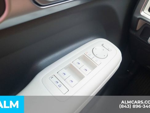 Certified 2026 Hyundai Santa Fe SEL FWD image 33