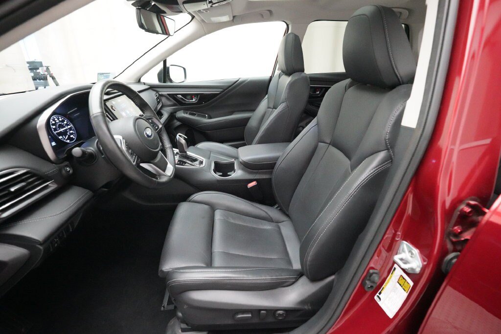 Certified 2024 Subaru Outback Limited AWD/4WD image 7