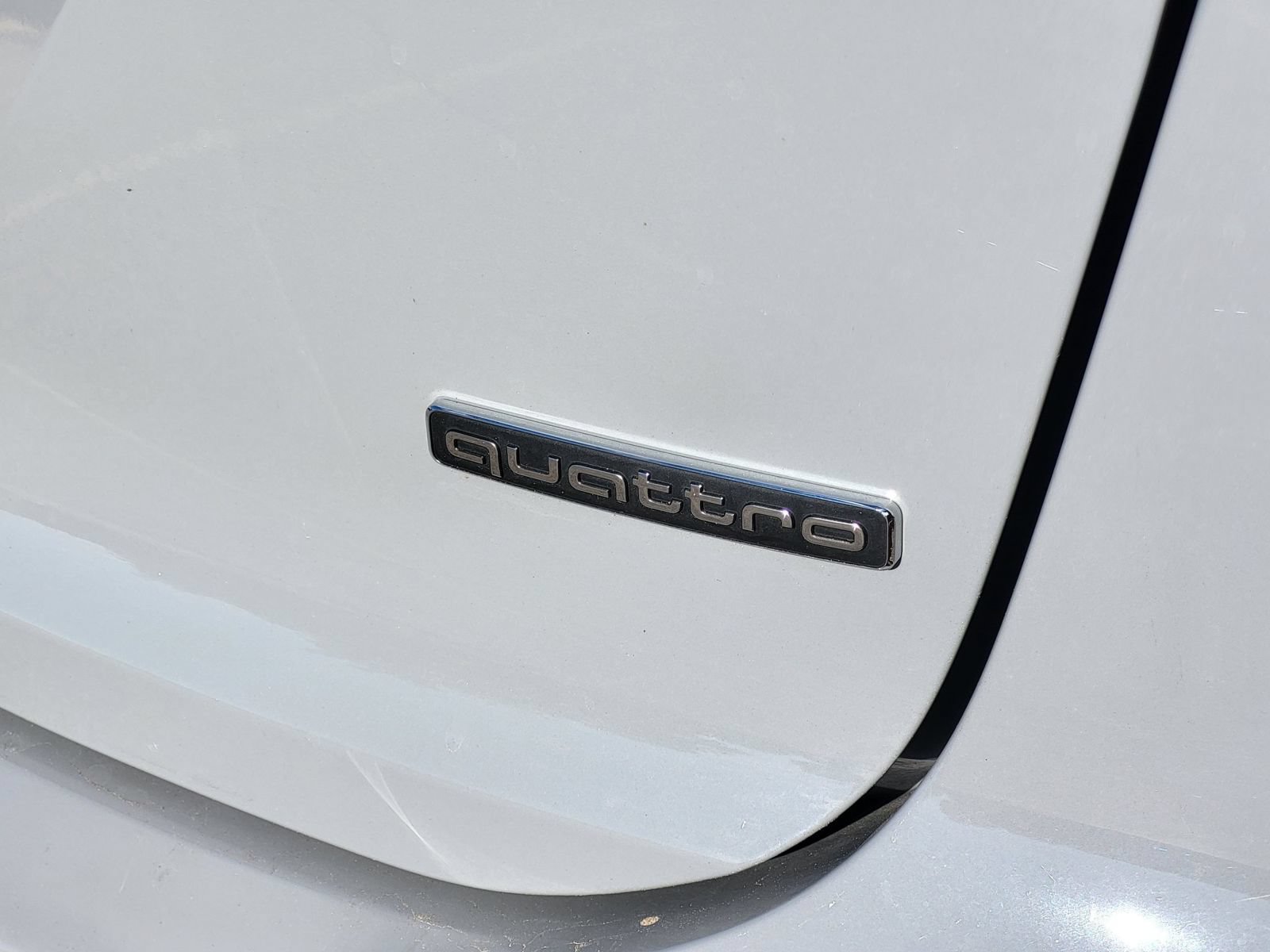 Used 2023 Audi Q4 e-tron Prestige w/ Black Optic Package AWD/4WD image 13