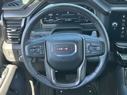 Certified 2025 GMC Sierra 1500 AT4 w/ AT4 Premium Package AWD/4WD image 20