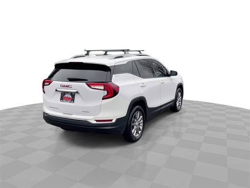 Used 2022 GMC Terrain SLT image 8