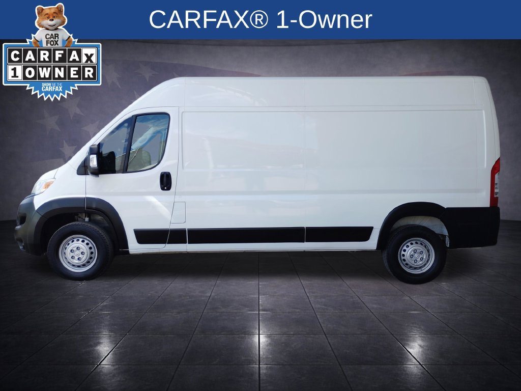 Used 2024 RAM ProMaster 2500 w/ Convenience Group FWD image 2