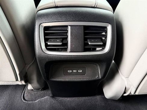 Used 2023 Acura RDX w/ Technology Package FWD image 32