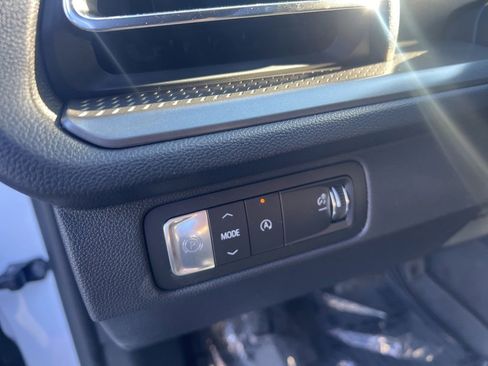 New 2026 Chevrolet Traverse LT w/ Midnight/Sport Edition image 14