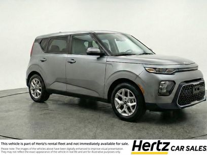 Used 2025 Kia Soul LX w/ LX Technology Package