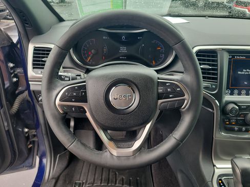 Used 2018 Jeep Grand Cherokee Limited AWD/4WD image 22