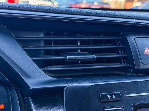 Used 2020 Honda Civic LX image 21