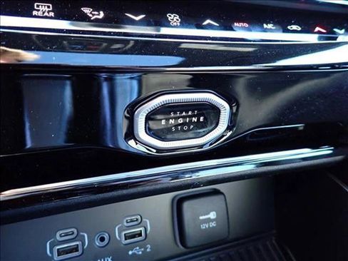 New 2026 Jeep Grand Cherokee L Limited AWD/4WD image 26