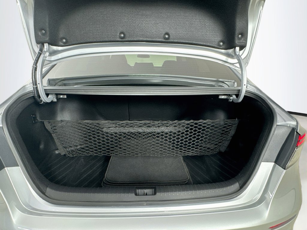Used 2023 Honda Accord EX image 31