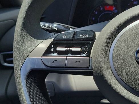 Certified 2023 Hyundai Elantra SEL FWD image 22