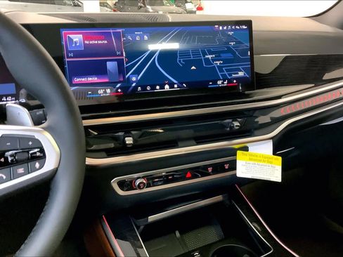 New 2026 BMW X5 xDrive50e image 6