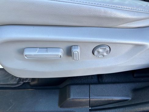 Used 2019 Honda Odyssey EX-L image 21