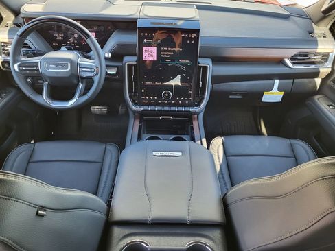 New 2026 GMC Yukon Denali image 10