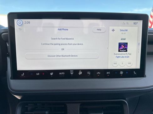 New 2025 Ford Maverick XLT w/ XLT Luxury Package image 33