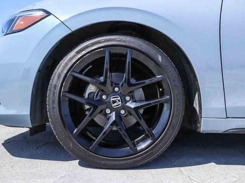 Used 2023 Honda Civic Sport image 11