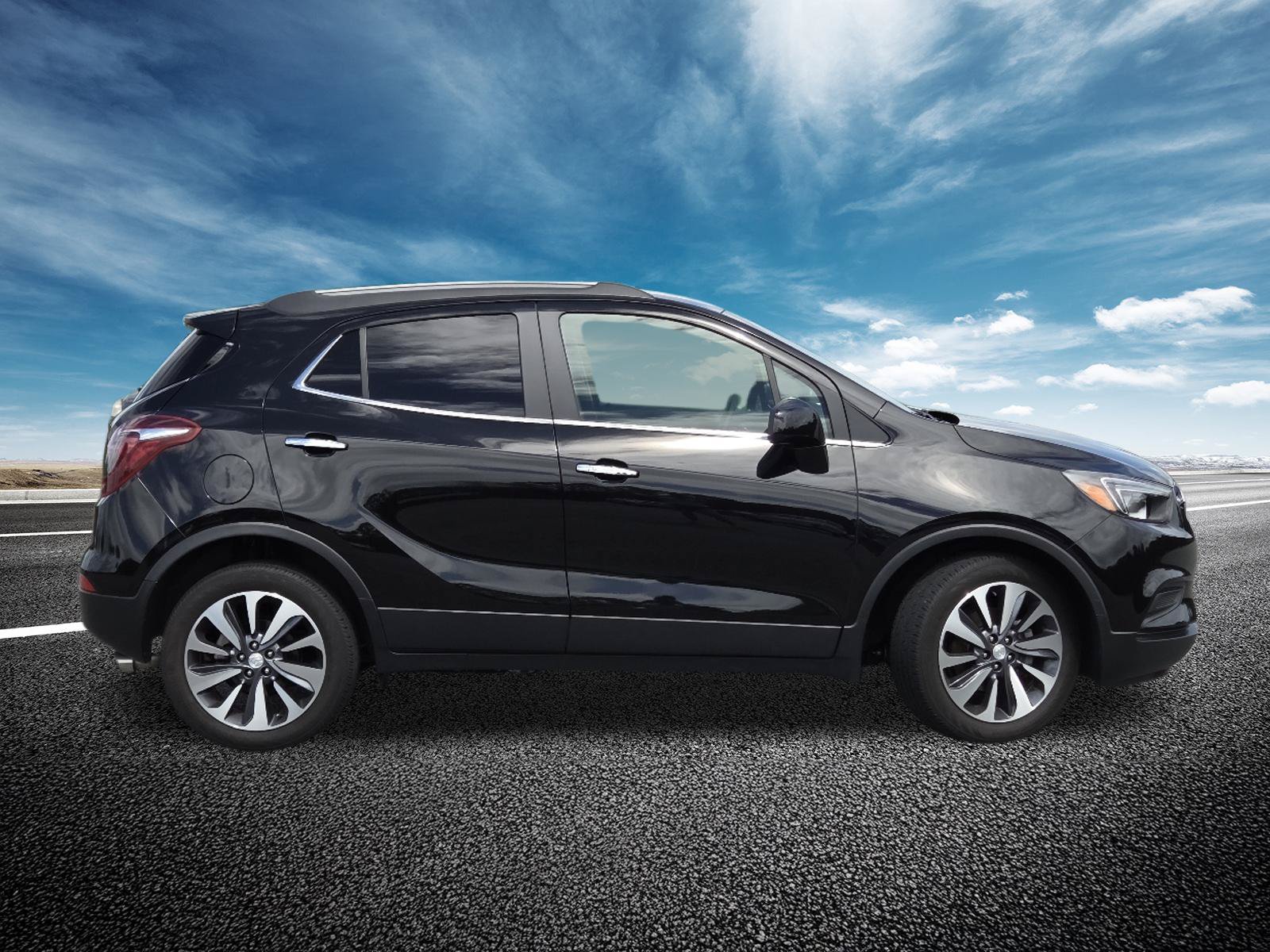 Used 2022 Buick Encore Preferred w/ Safety Package FWD image 16
