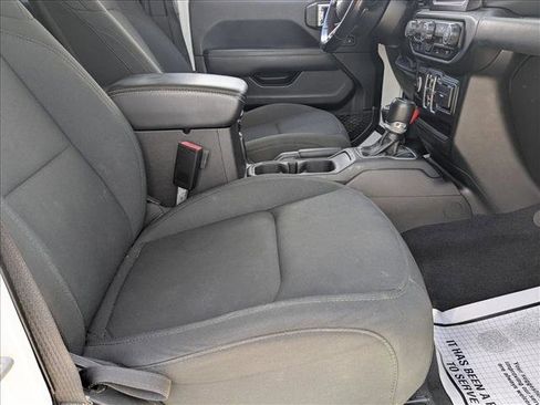 Used 2021 Jeep Wrangler Unlimited Sahara image 19