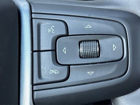 Used 2025 GMC Sierra 1500 Elevation image 39