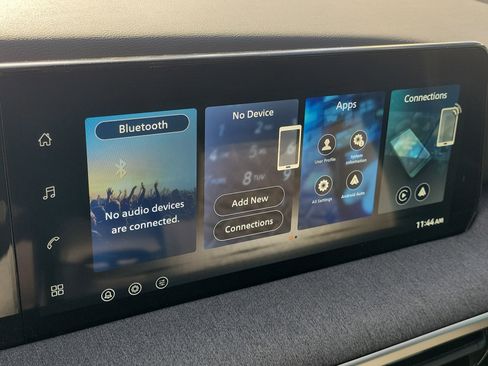 New 2026 Nissan Kicks SV image 24