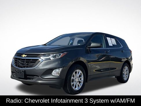 Used 2020 Chevrolet Equinox LT image 2