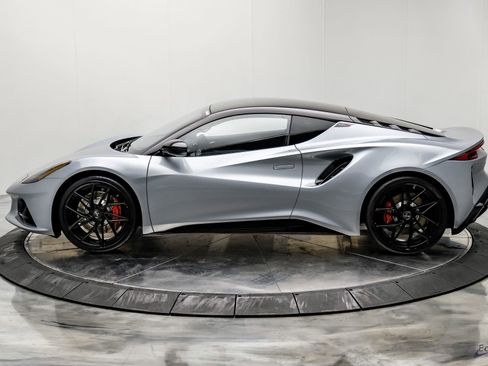 New 2026 Lotus Emira SE RWD image 9