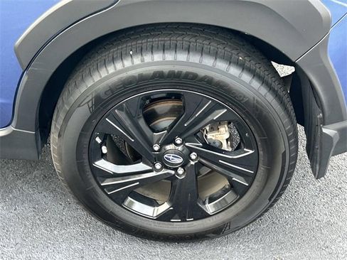 Used 2025 Subaru Crosstrek 2.0i image 13