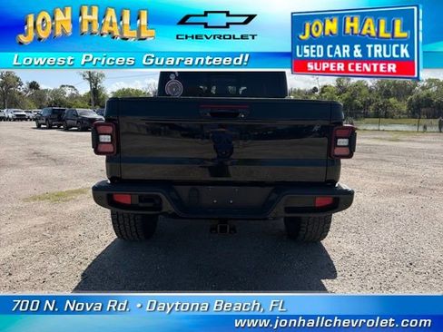 Used 2021 Jeep Gladiator Overland AWD/4WD image 10