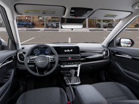 New 2025 Kia Seltos X-Line AWD/4WD image 14