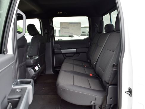 New 2026 Ford F150 XLT w/ Equipment Group 302A MID RWD image 20