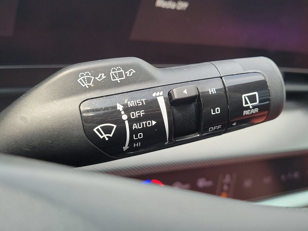 Used 2023 Kia Sportage SX FWD image 12
