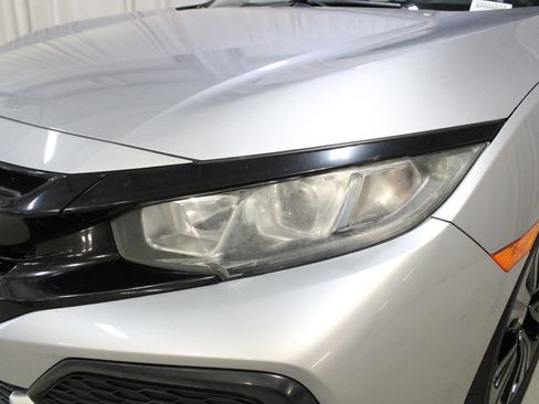 Used 2018 Honda Civic EX image 34