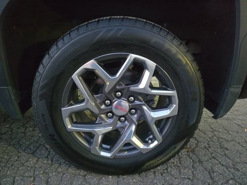 Used 2022 GMC Sierra 1500 SLT w/ SLT Premium Plus Package image 33