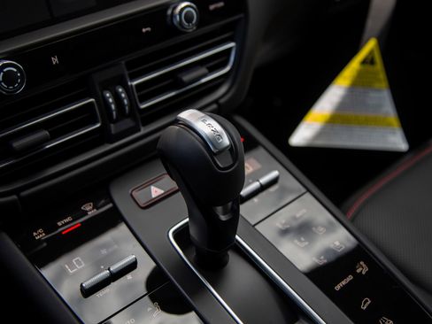 New 2026 Porsche Macan GTS AWD/4WD image 21