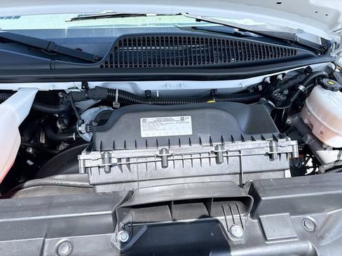 Used 2024 Chevrolet Express 2500 w/ Driver Convenience Package RWD image 25