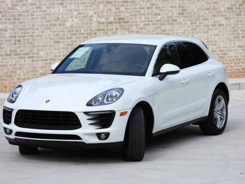 Used 2017 Porsche Macan S AWD/4WD image 16
