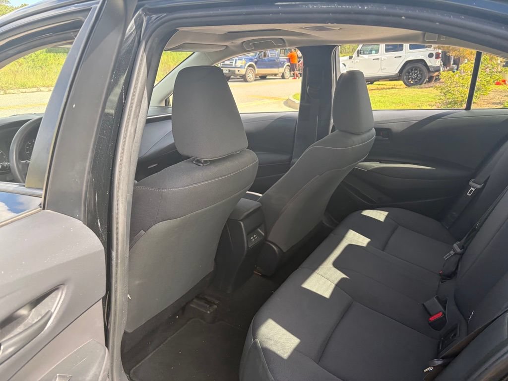 Used 2023 Toyota Corolla LE FWD image 34