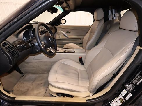 Used 2007 BMW Z4 3.0i RWD image 12