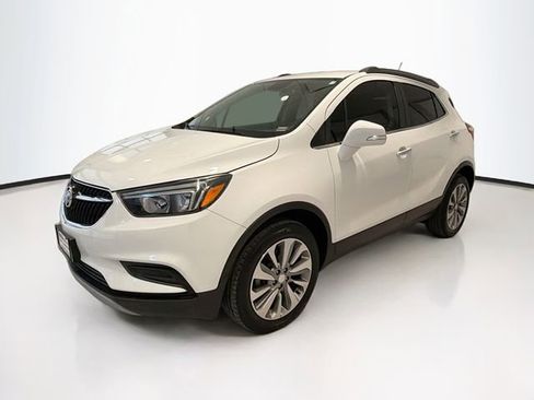 Certified 2019 Buick Encore Preferred image 3