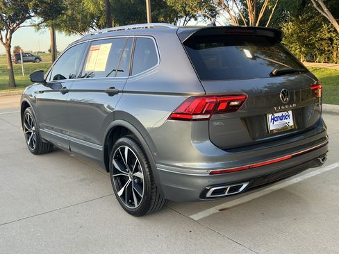 Used 2024 Volkswagen Tiguan SEL R-Line AWD/4WD image 8