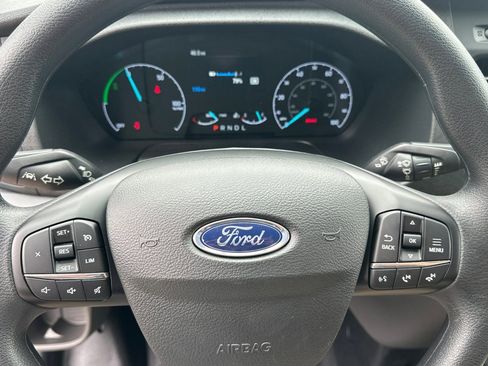 New 2025 Ford E-Transit 148 Medium Roof image 20