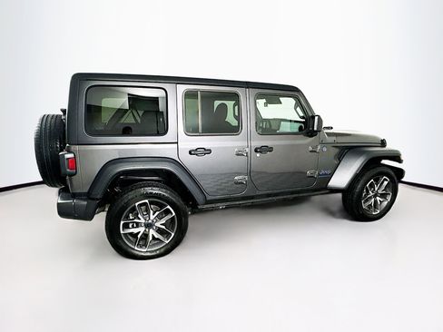 Used 2024 Jeep Wrangler Sport S w/ Convenience Group image 10