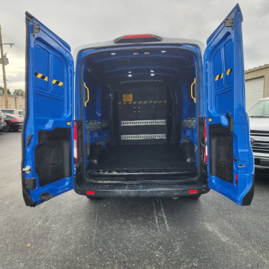 Used 2019 Ford Transit 250 148 Medium Roof RWD image 4