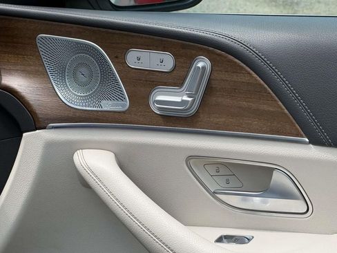 Used 2020 Mercedes-Benz GLE 350 4MATIC image 8