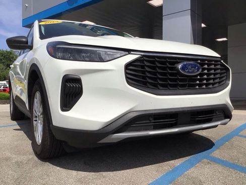 Used 2023 Ford Escape Active w/ Cold Weather Package FWD image 45
