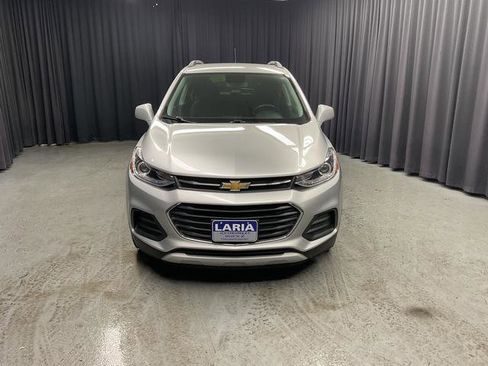 Used 2019 Chevrolet Trax LT w/ LT Convenience Package image 8