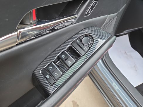 Used 2022 MAZDA CX-30 AWD 2.5 S w/ Preferred Package image 16